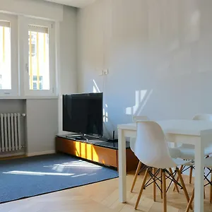  Appartamento Via Savona Location