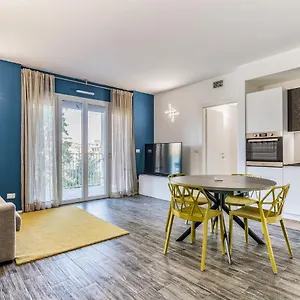  Appartamento San Siro Con Garage Privato